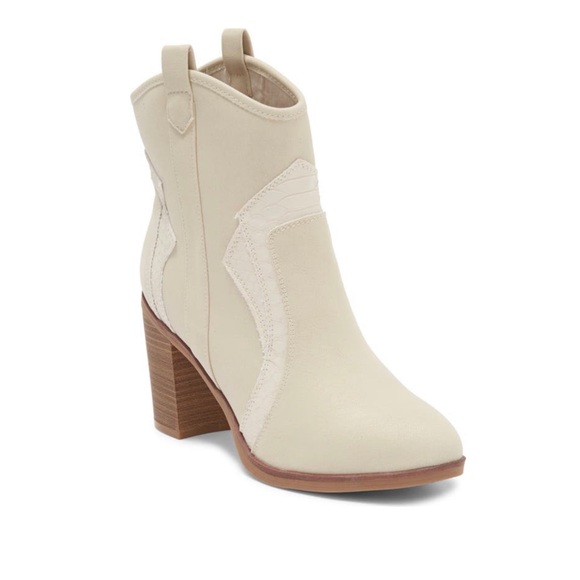 NWOB Altar’d State Simmone Crocodile Western Booties - Picture 3 of 10